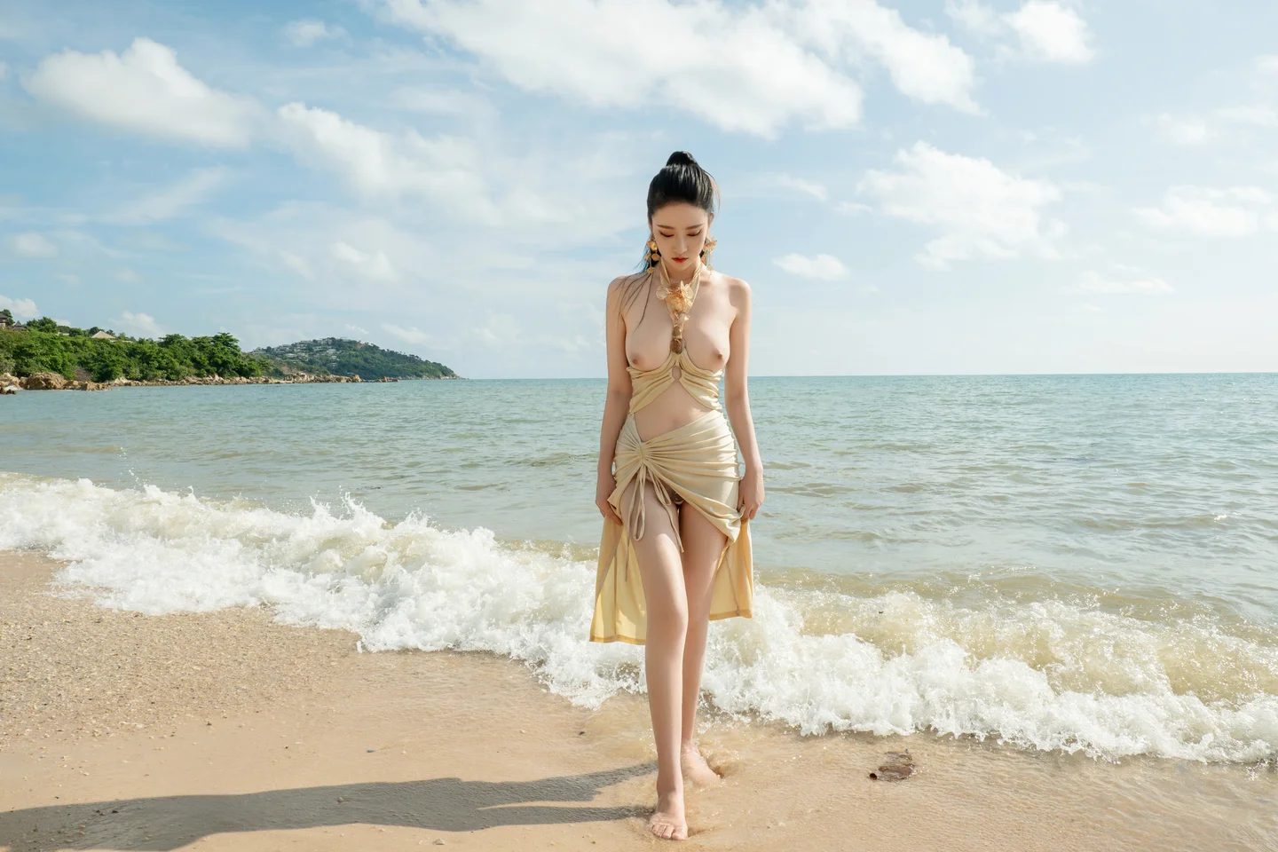 年年 - 海边维纳斯 [80P-549MB] tg@simisebaisi 【丝足阁】069.webp